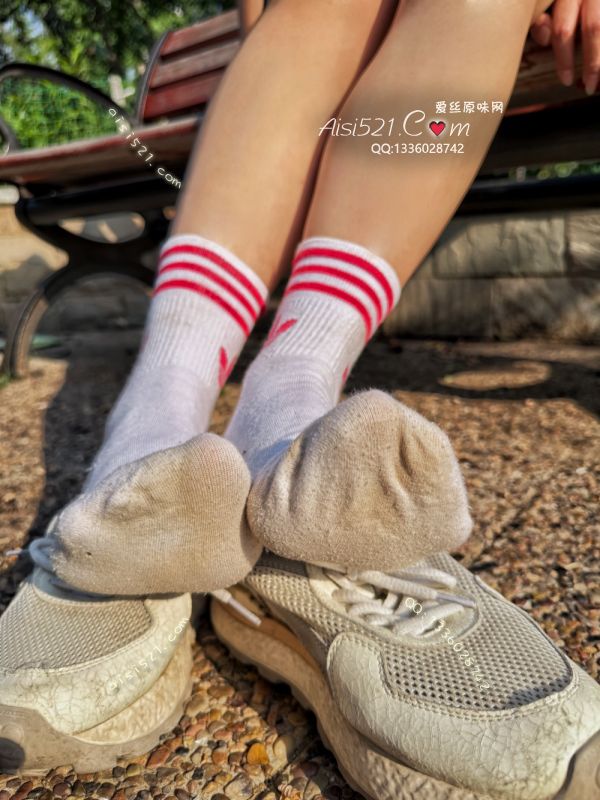 酸臭“致命臭三叶草白棉袜”大夏天每天运动十几公里～脚丫湿臭湿臭哒！原味丝袜|袜类臭棉袜